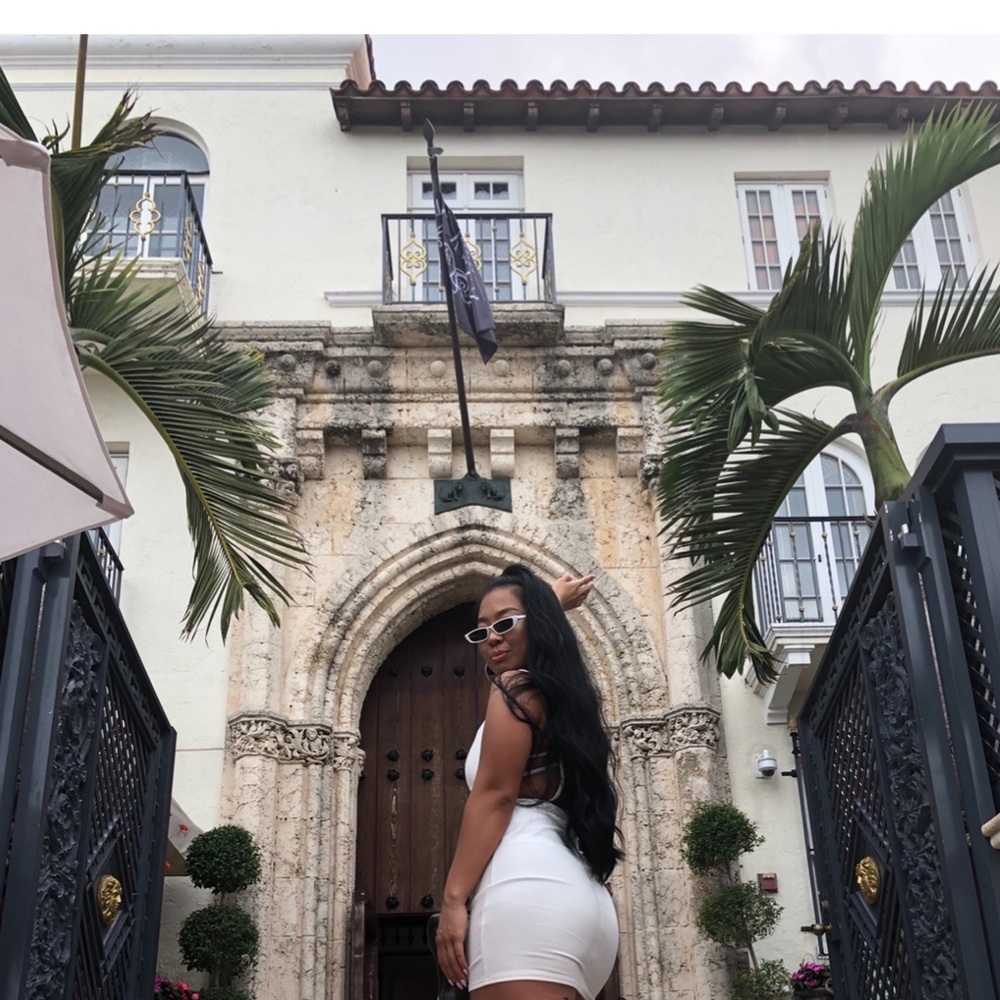 🛍 MISSGUIDED WHITE STRAPPY BODYCON DRESS